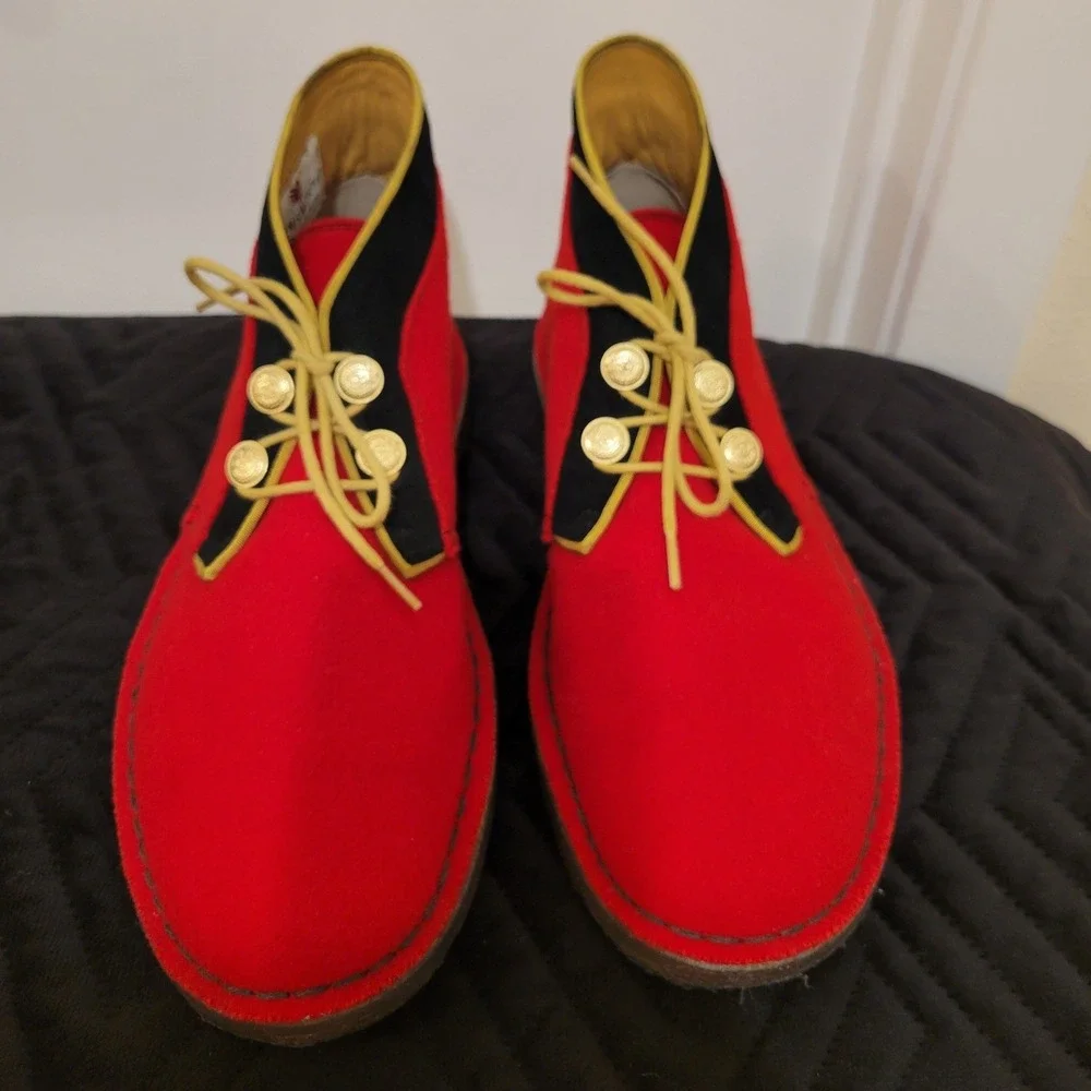 Clarks Mens 10.5 Hainsworth Wool Desert Boots The Beatles Inspired Sgt.‎ Pepper